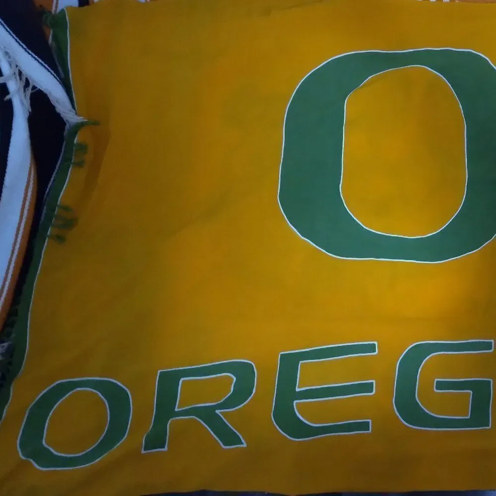 Vintage U of Oregon Ducks Tapestry Wall Hanging